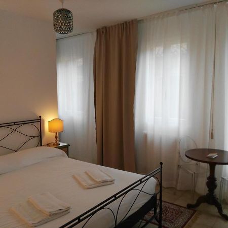 Butterfly Guest House Венеция Экстерьер фото